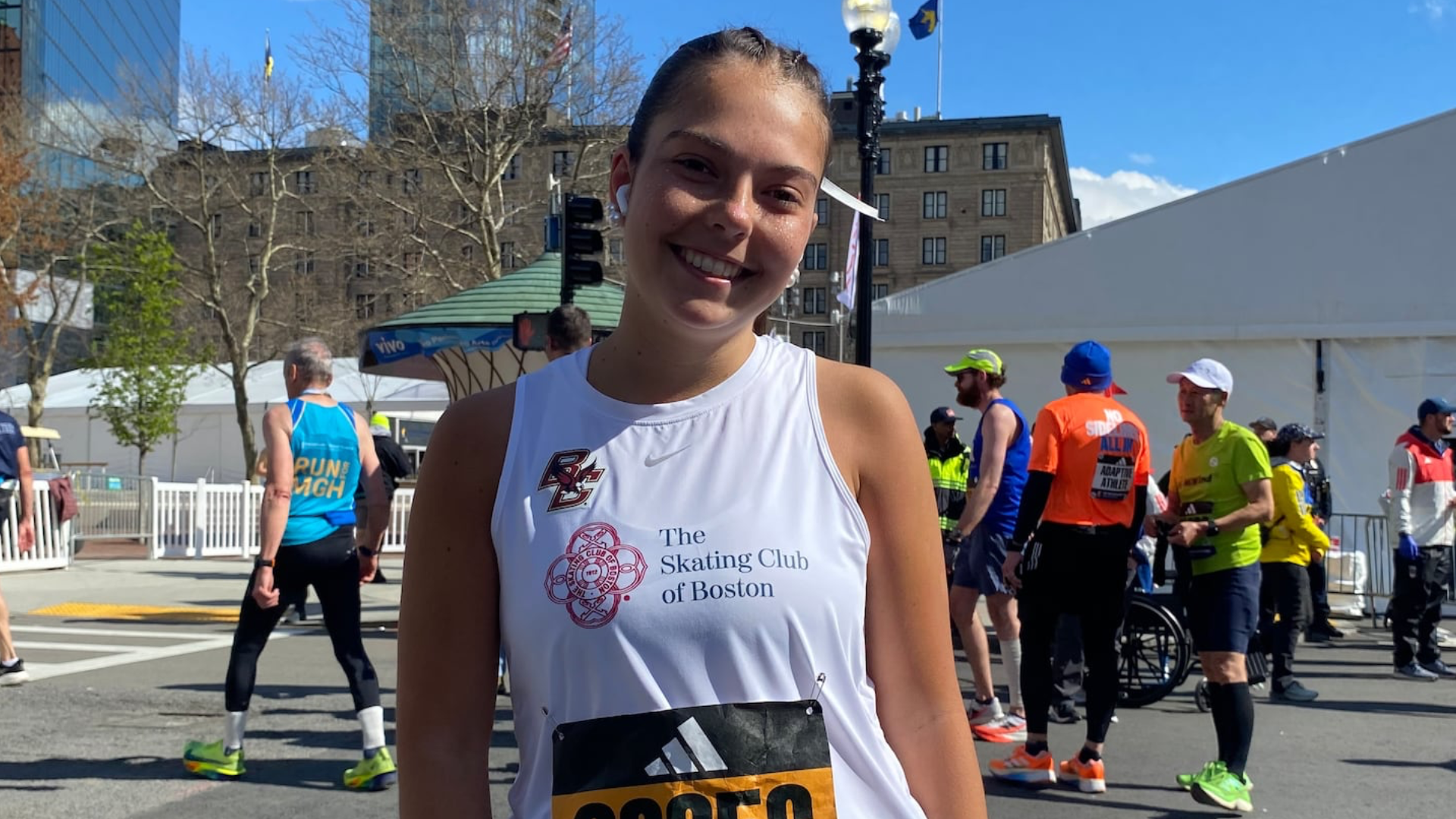 For Skating Club of Boston’s runners, Monday’s marathon was a chance to honor those lost in plane crash